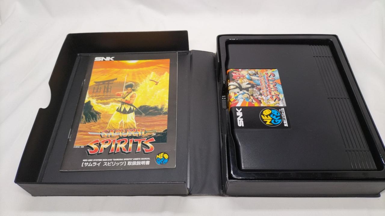 BAR KOF NEOGEOラバーコインケース 八神庵コイン付き SNKネオジオ BAR