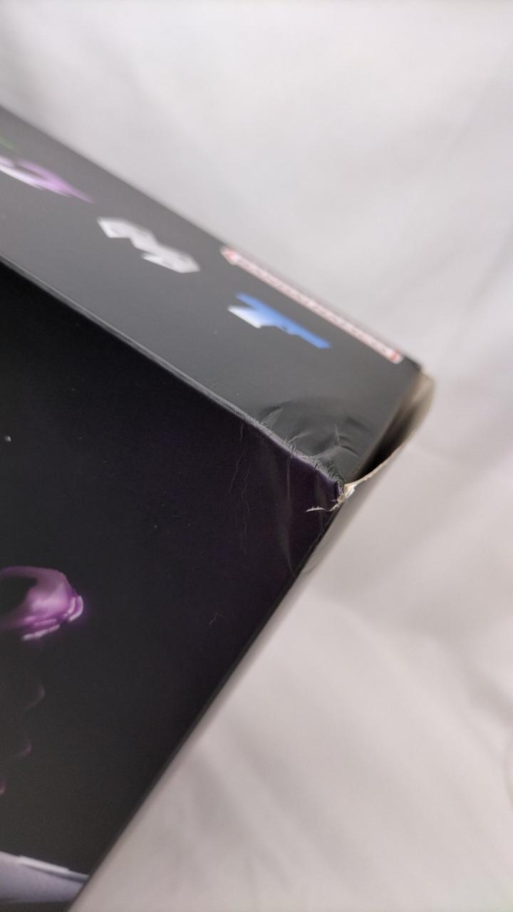 箱ダメージあり