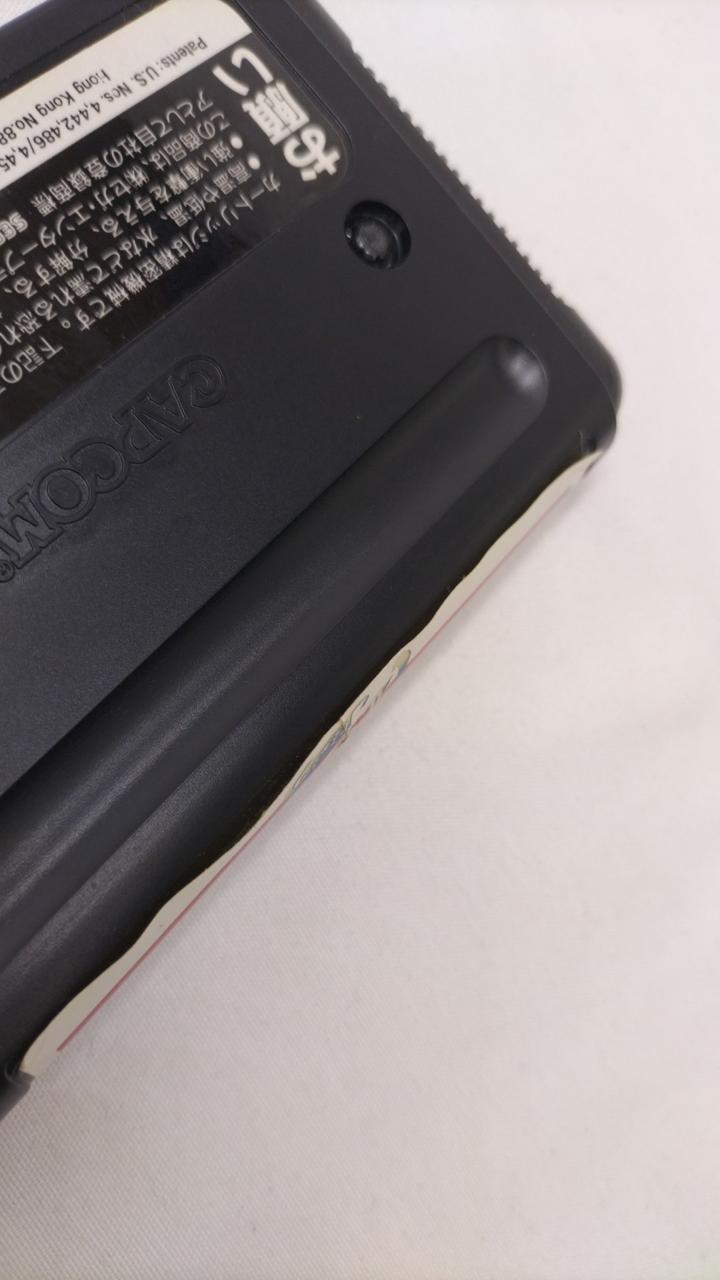 カセット上面のシール剥がれかけです