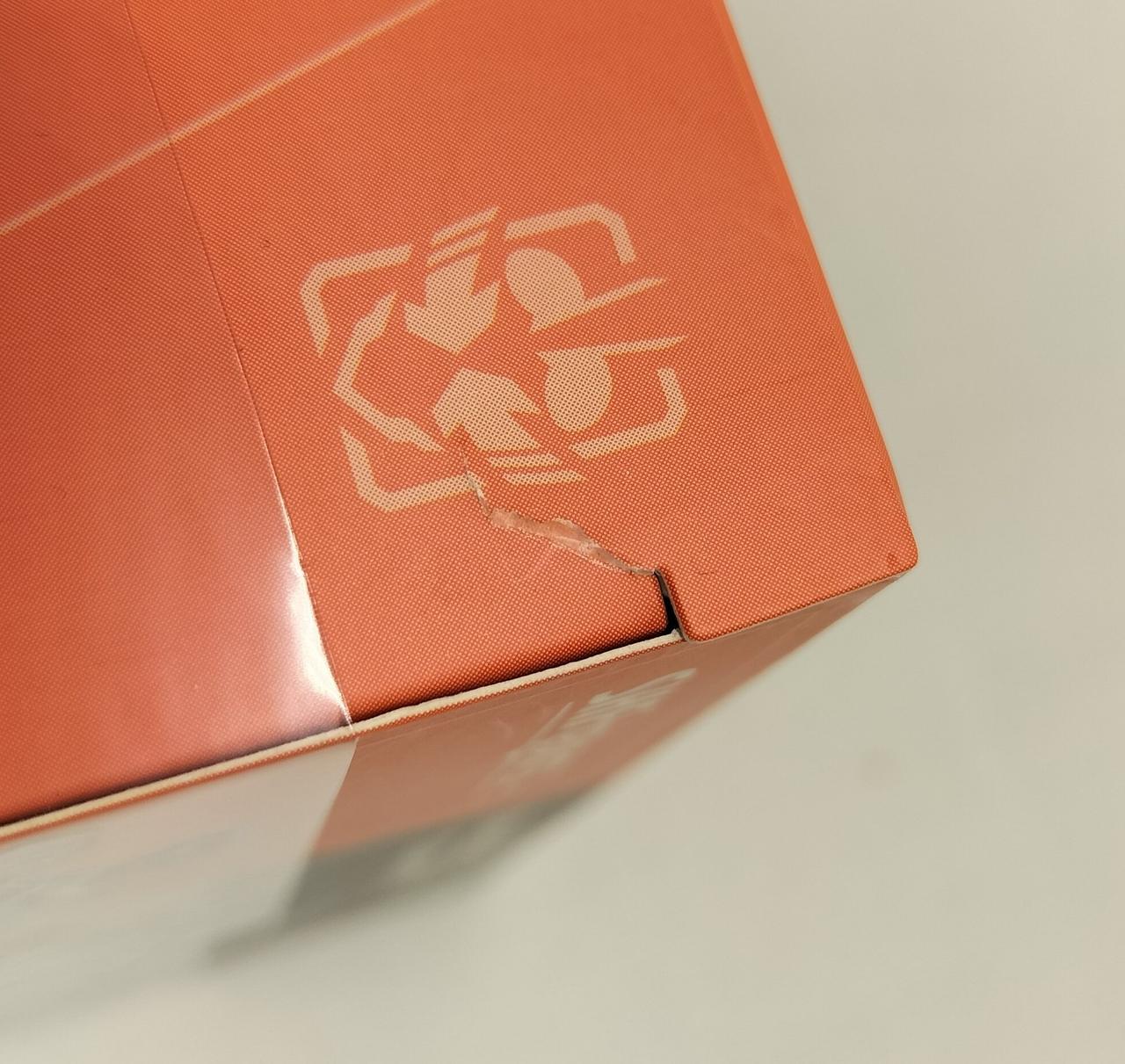 箱ダメージあり