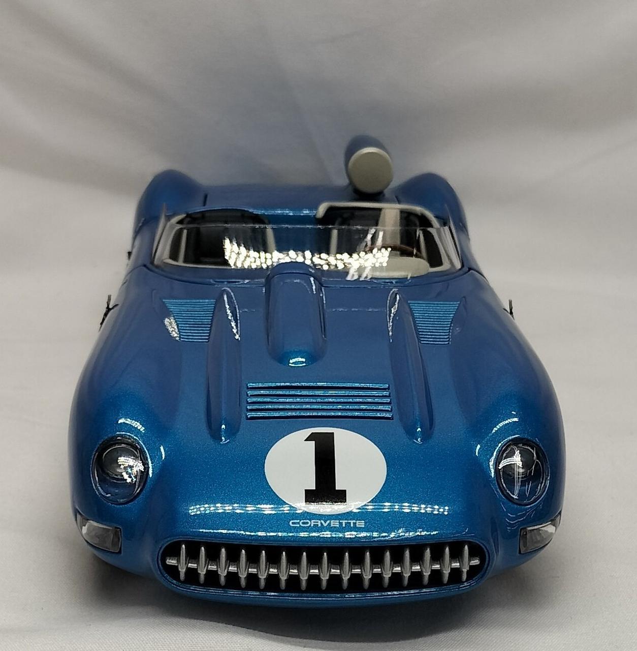 AUTOART|1957コルベットSS|【ハードオフ公式通販】オフモール