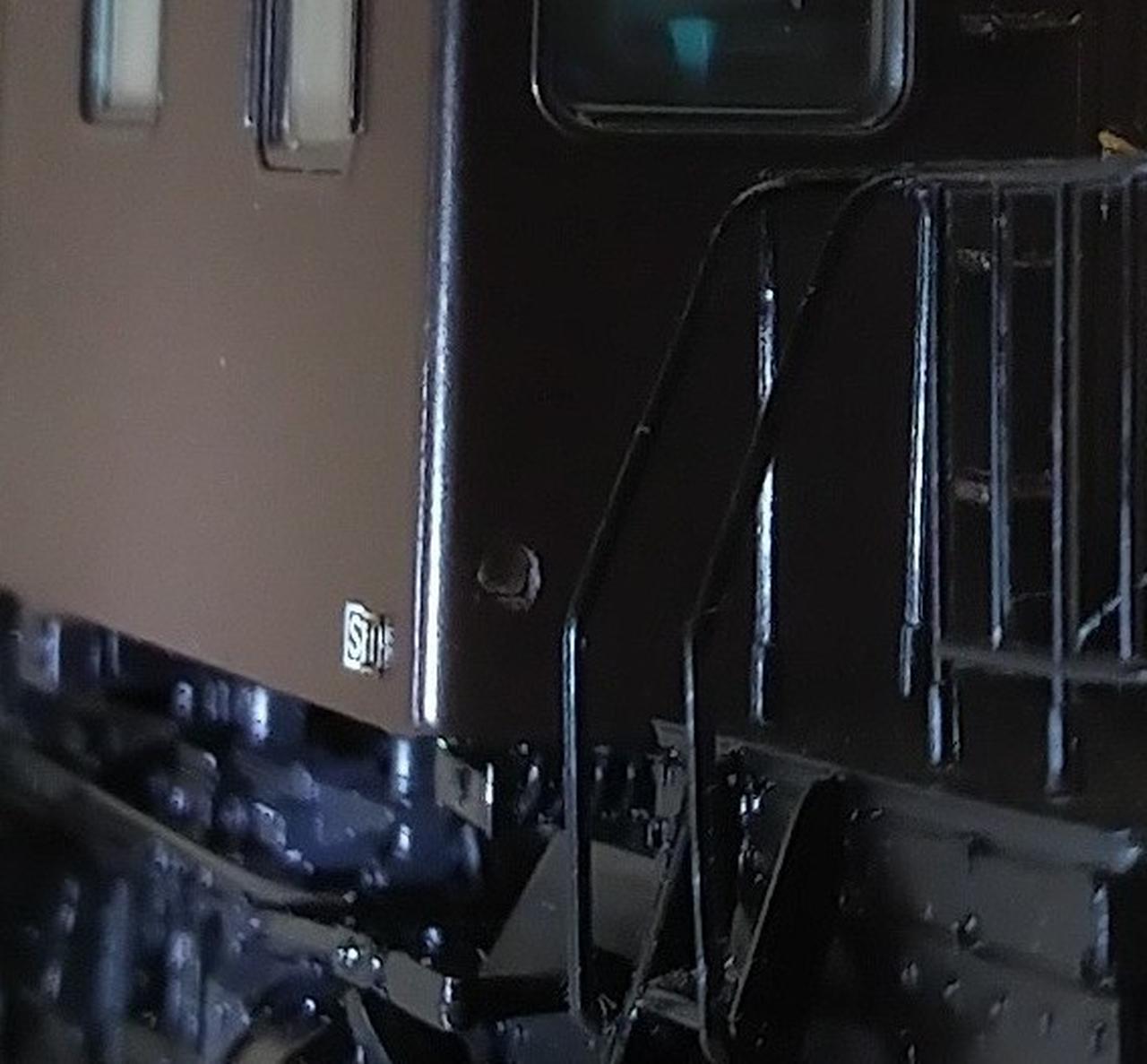 標識灯破損部分