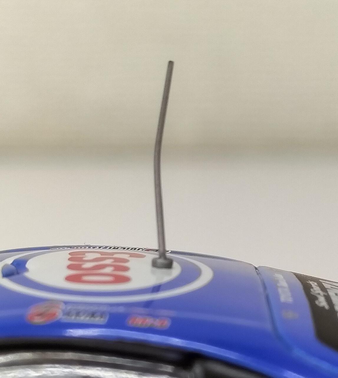 アンテナ曲がりあり