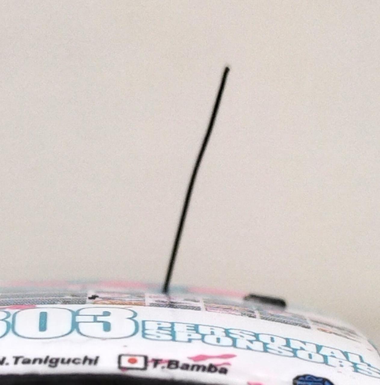 アンテナの反りとゆがみ