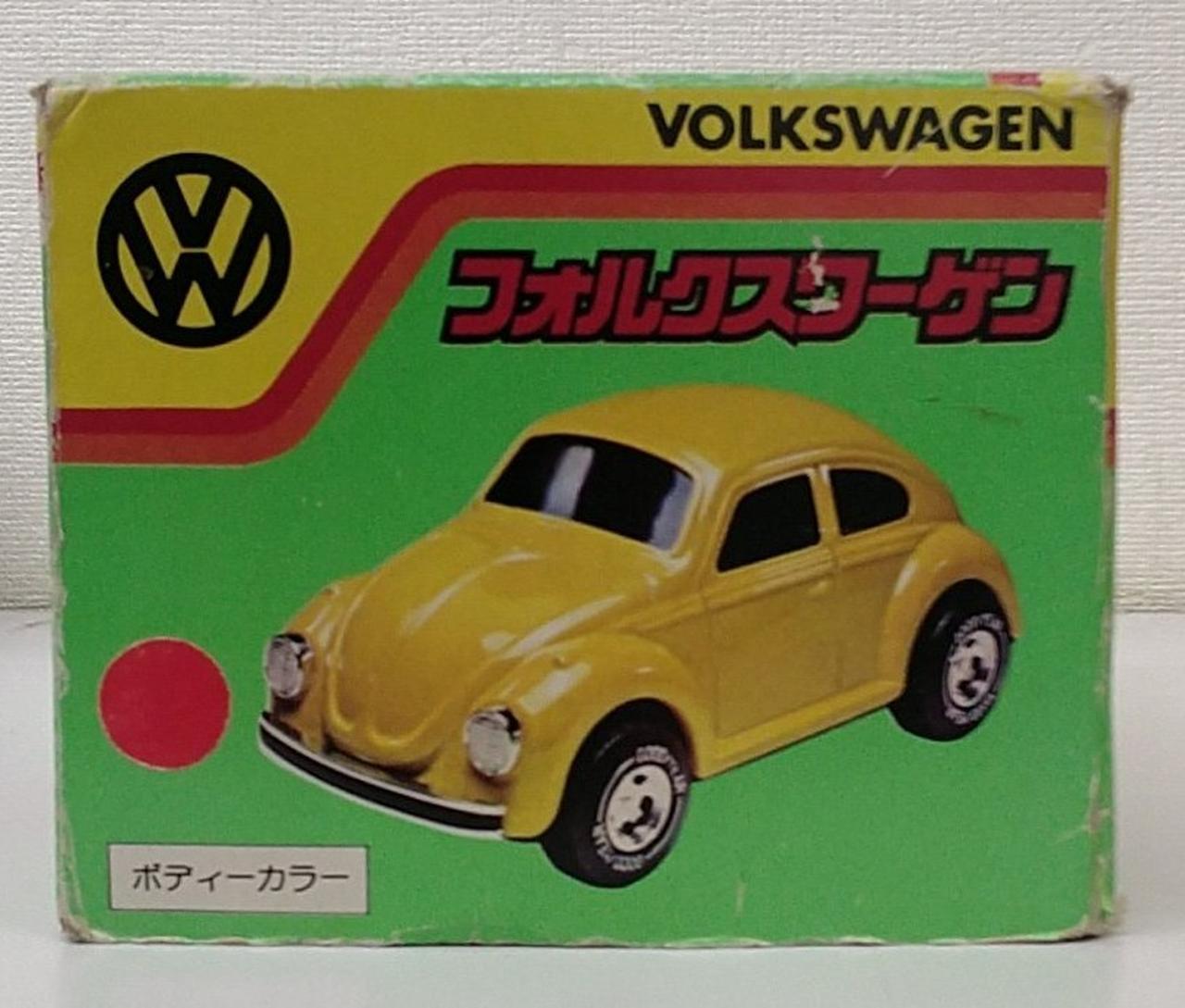 外箱に経年劣化によるダメージあり