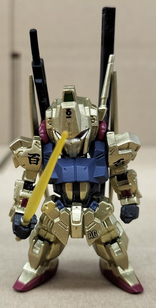 接着・欠品等見られません