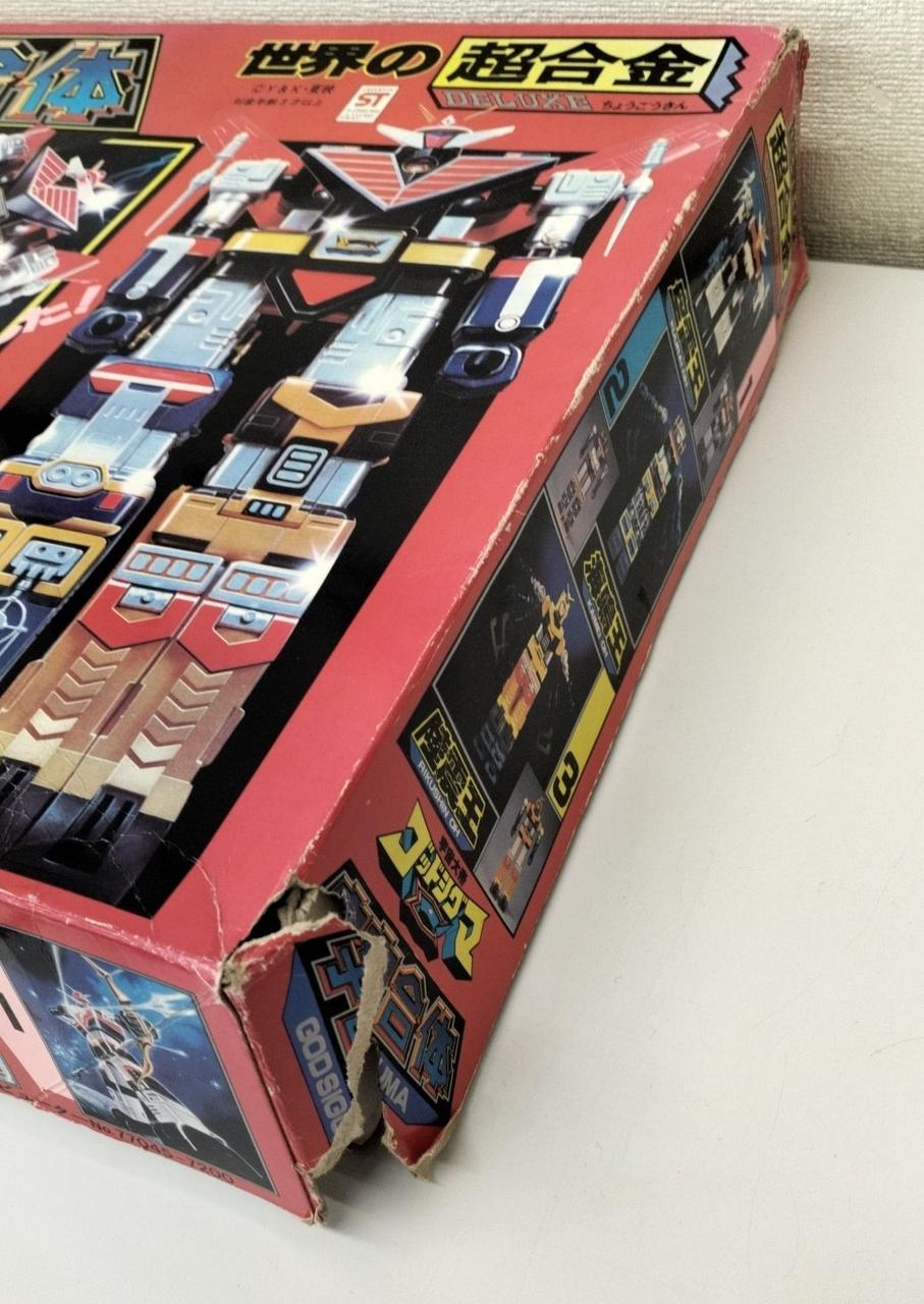 外箱ダメージあり