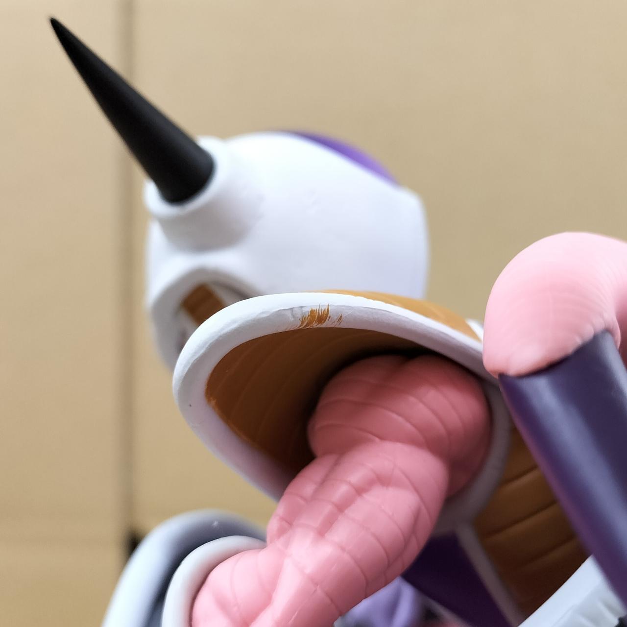 左肩塗装移りあり