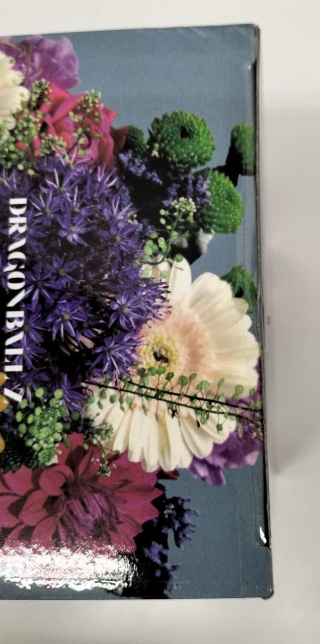 テープ留め多数