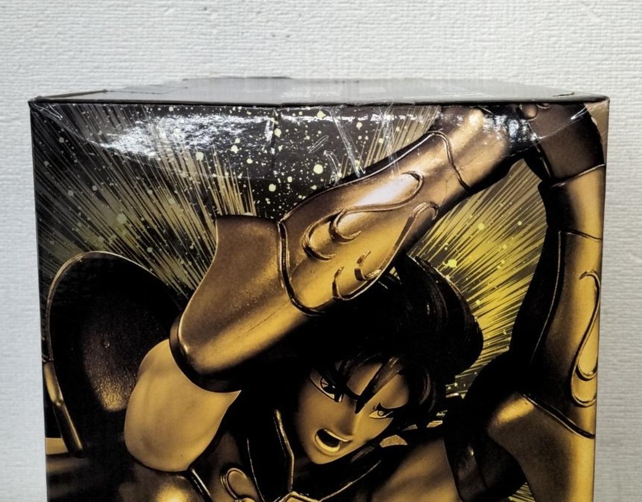 箱上部歪みあり