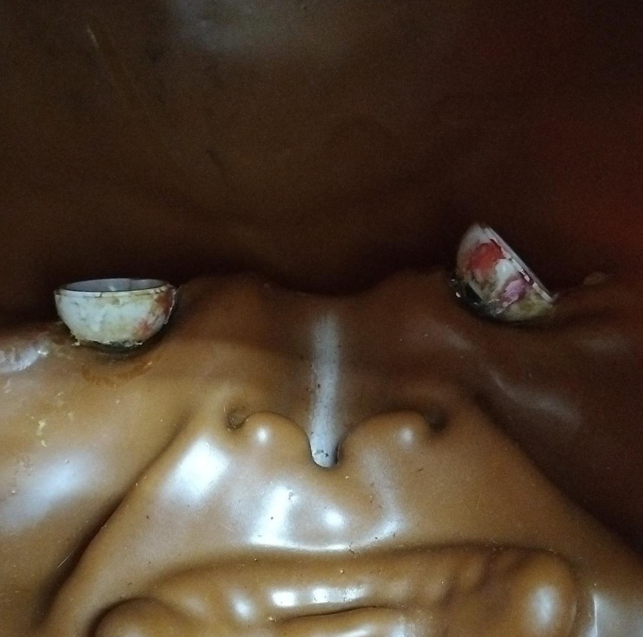 内側からの目玉の様子