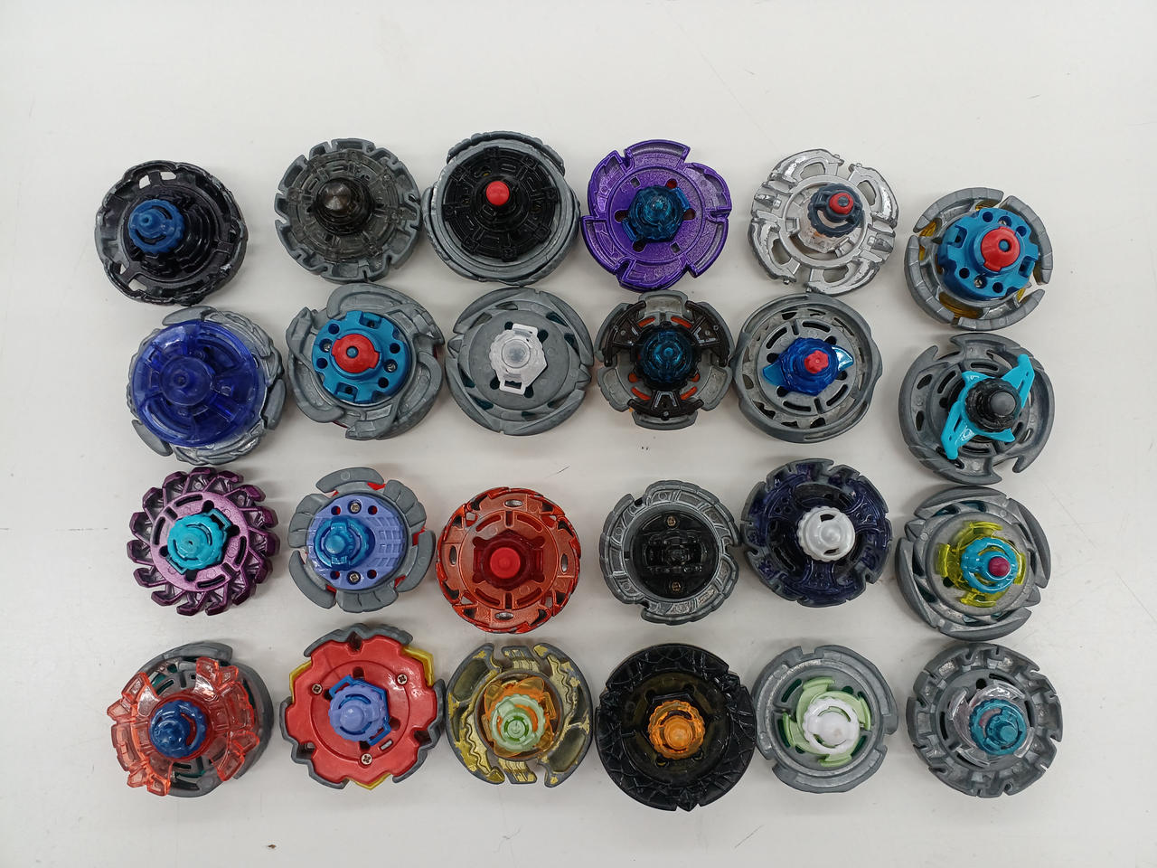 ト*ト様 メタルファイトベイブレード まとめ売り タカラトミー|メタルファイトベイブレード まとめ売り|【ハードオフ