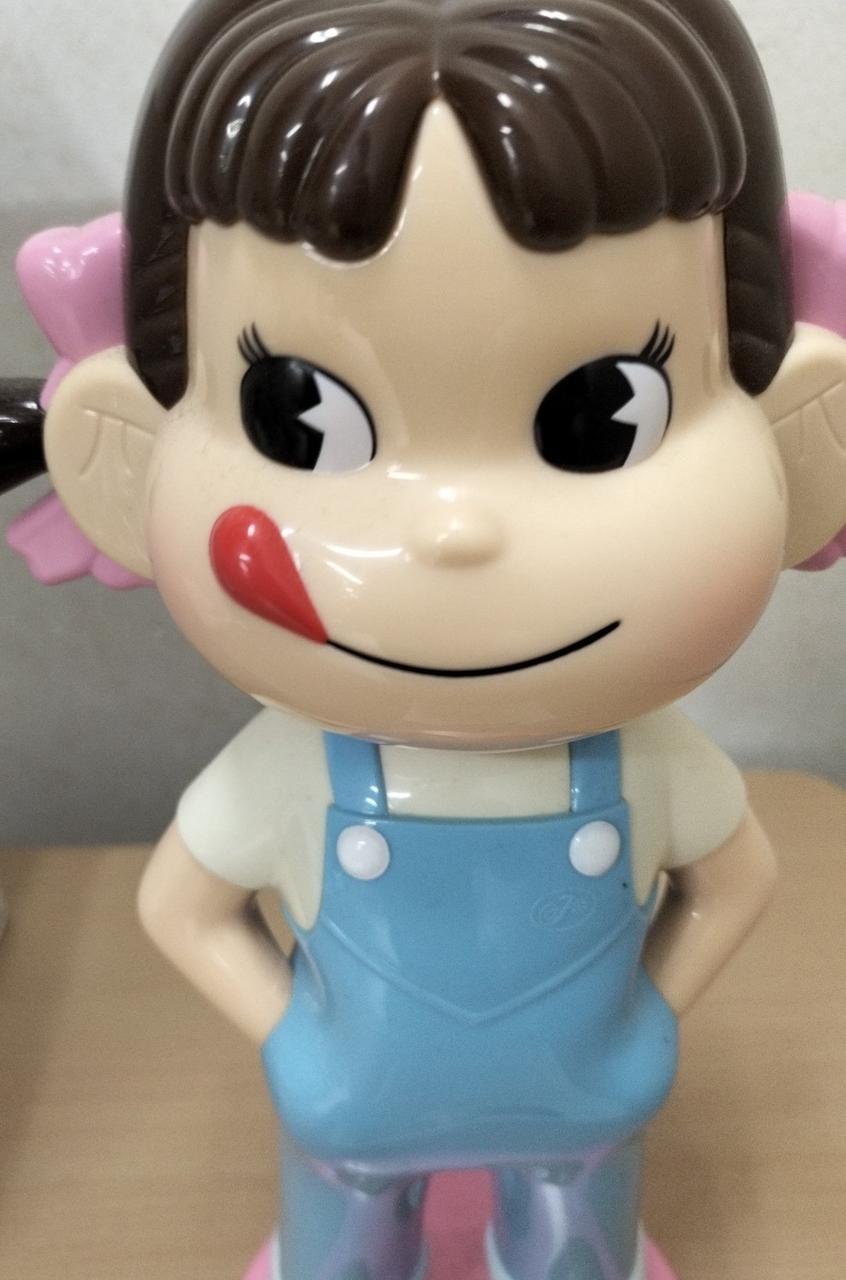 不二家首ふりペコちゃん 不二家 ミニ店頭ペコちゃん人形 首ふり人形｜トレファクONLINE