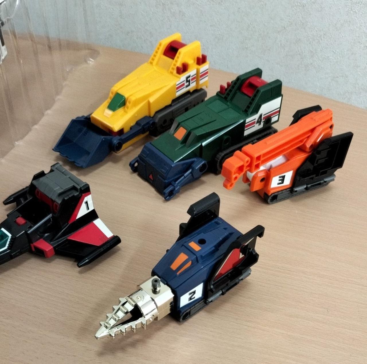 Takara Tomy - 新品同様　タカラ 勇者特急マイトガイン 特急合体 マイトガイン Amazon.co.jp: タカラ 勇者特急マイトガイン 特急合体