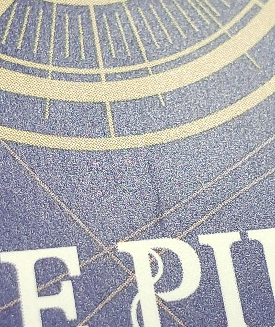 汚れのようなキズがあります