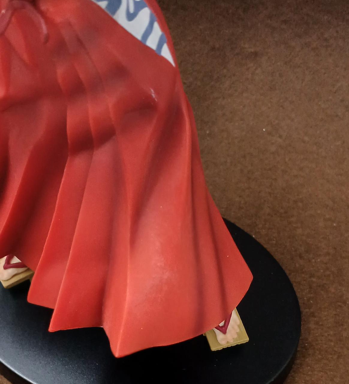 キズがあります。