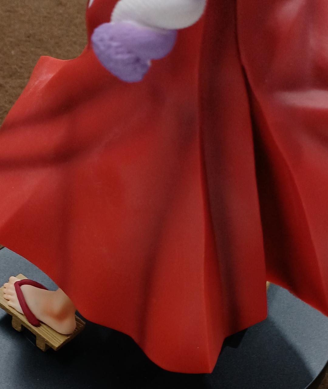 キズがあります。