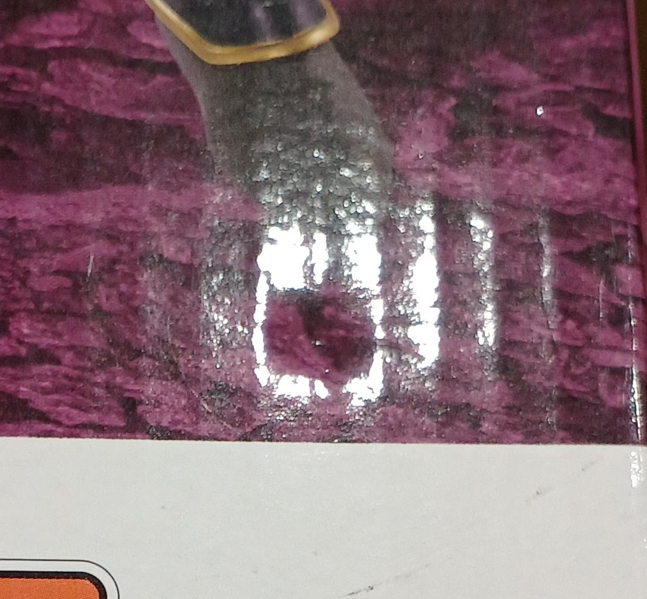 へこみがあります。