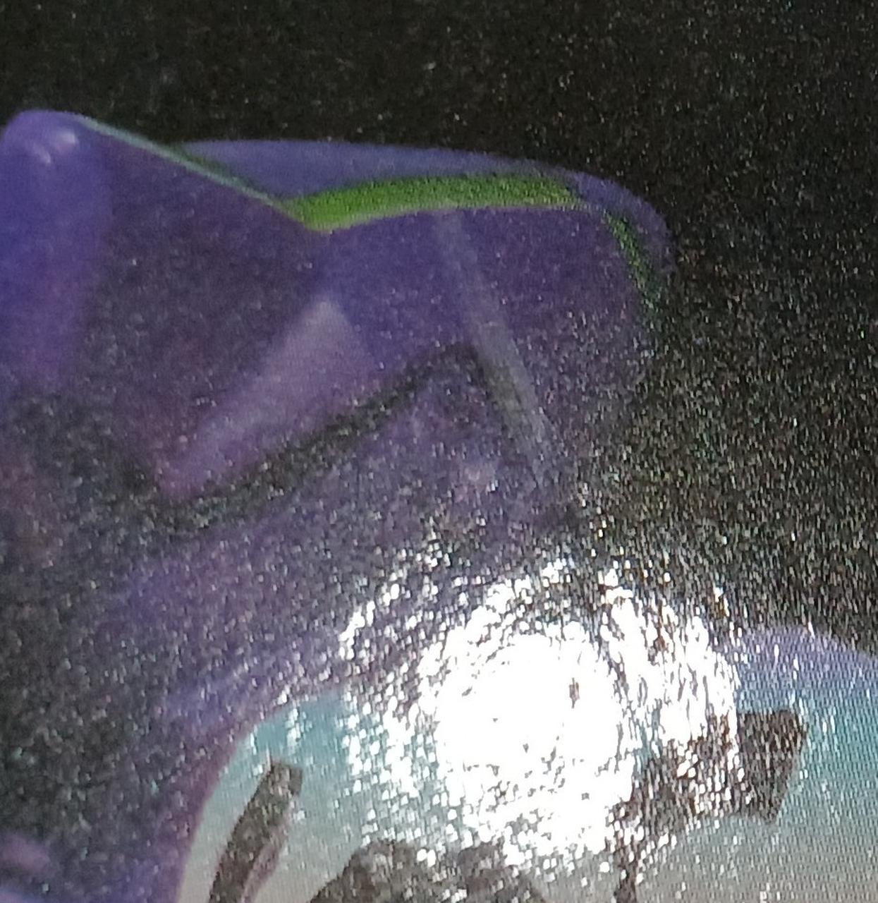 キズがあります。