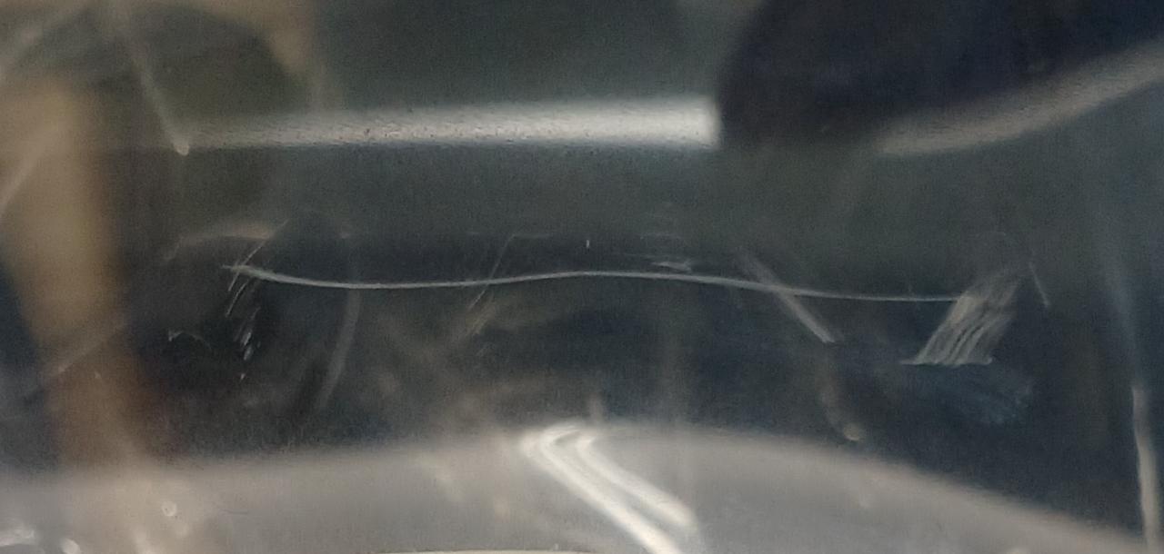 キズがあります。