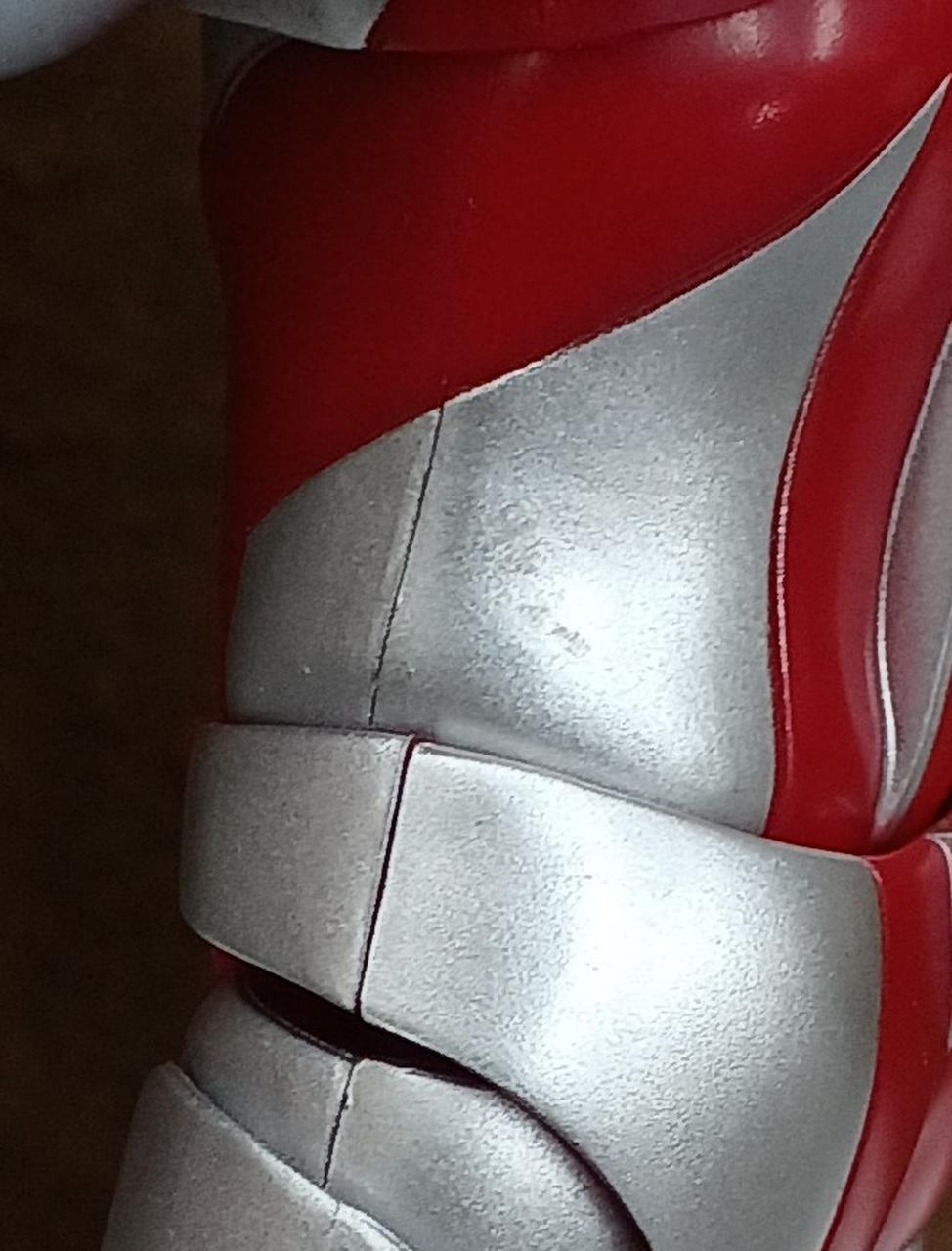 わずかな汚れがあります。