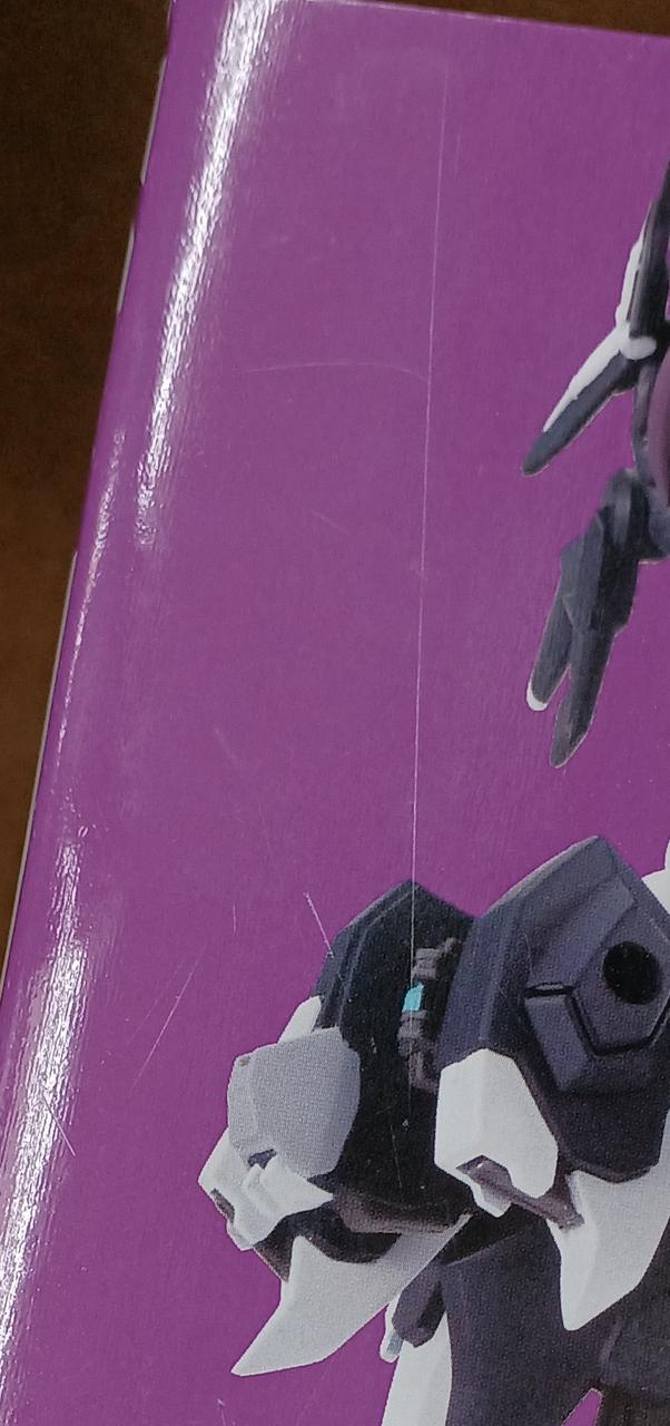 キズがあります。