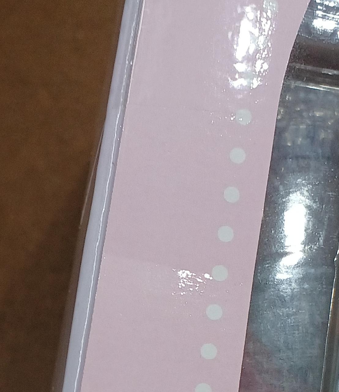 キズがあります。