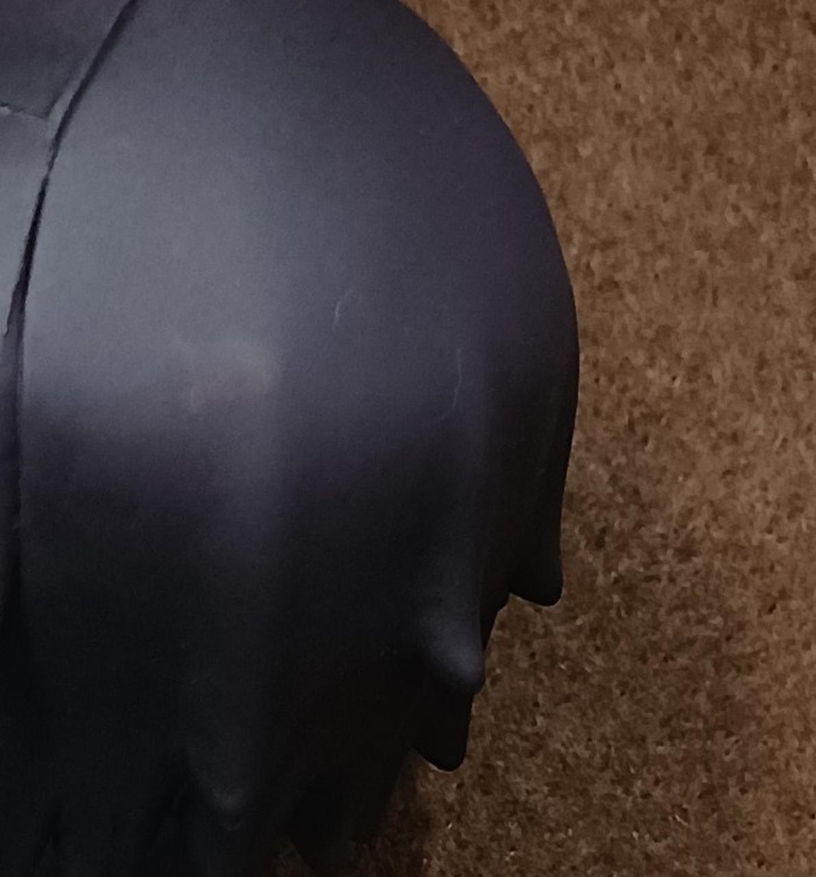 キズがあります。