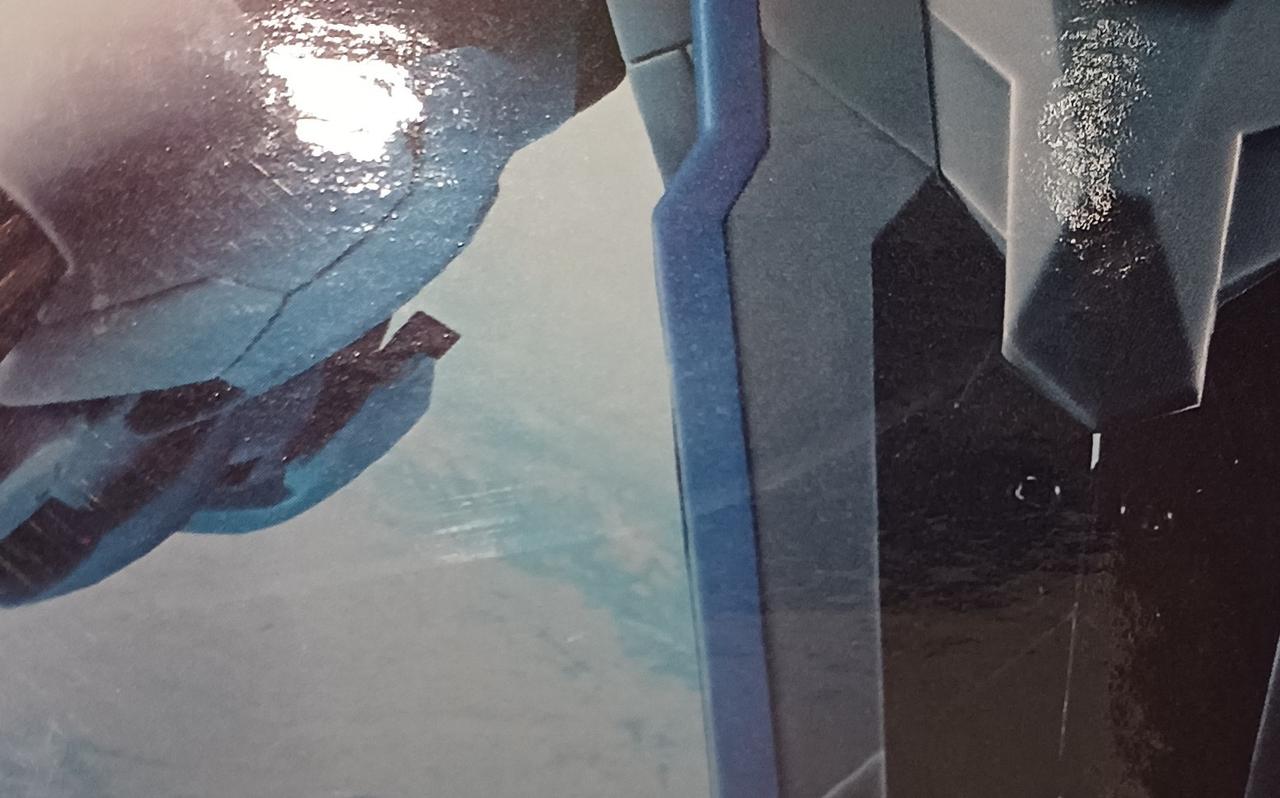 キズがあります。