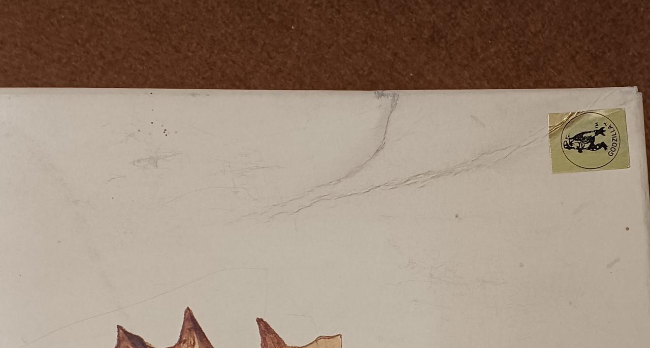 傷み、汚れがあります。