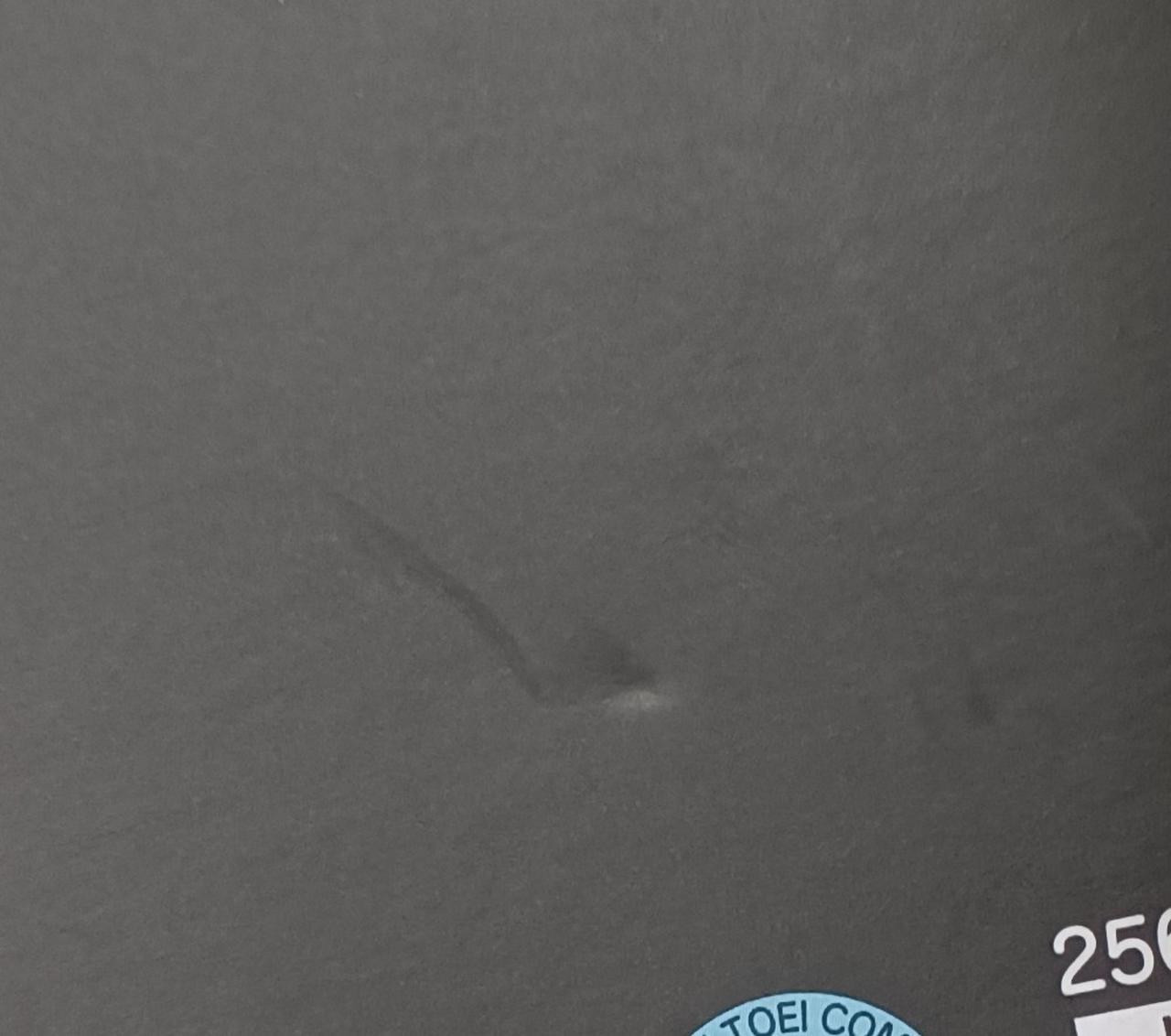 キズがあります。