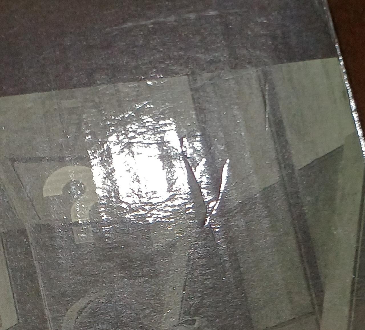 キズがあります。