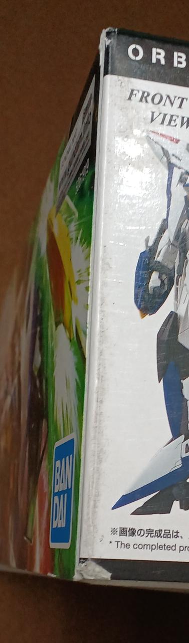 傷み、汚れがあります。