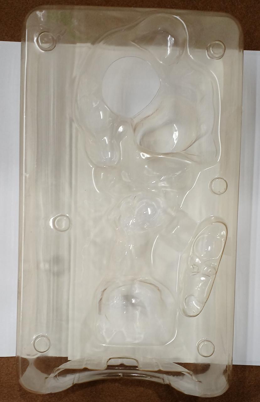 ヤケています。