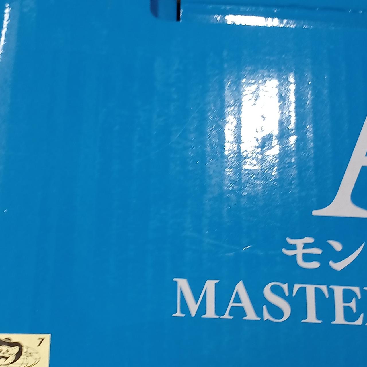 キズがあります。