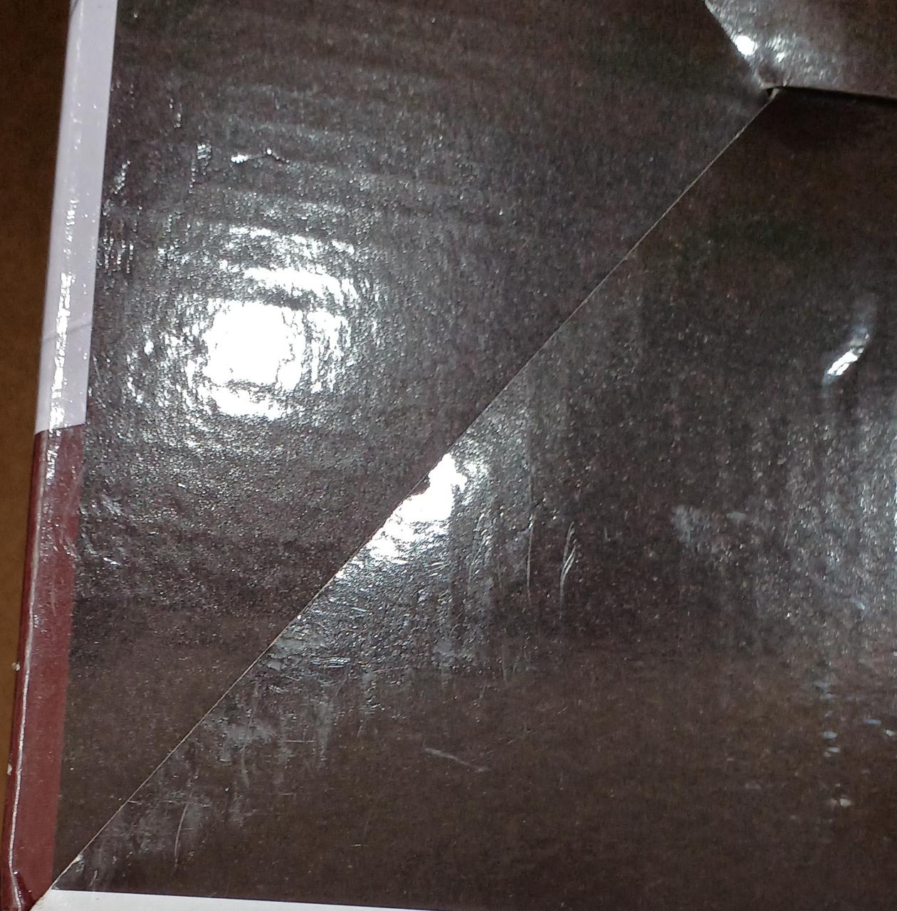 キズがあります。