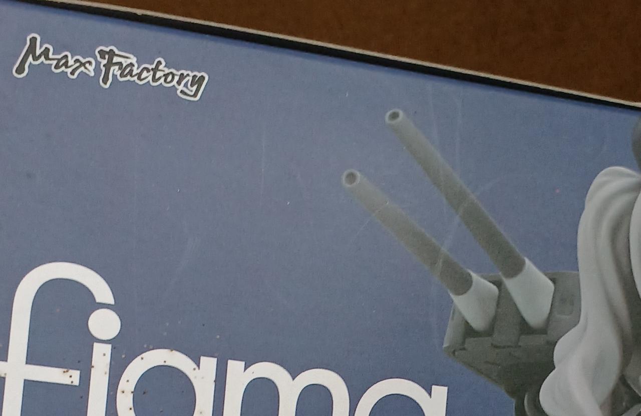 キズがあります。