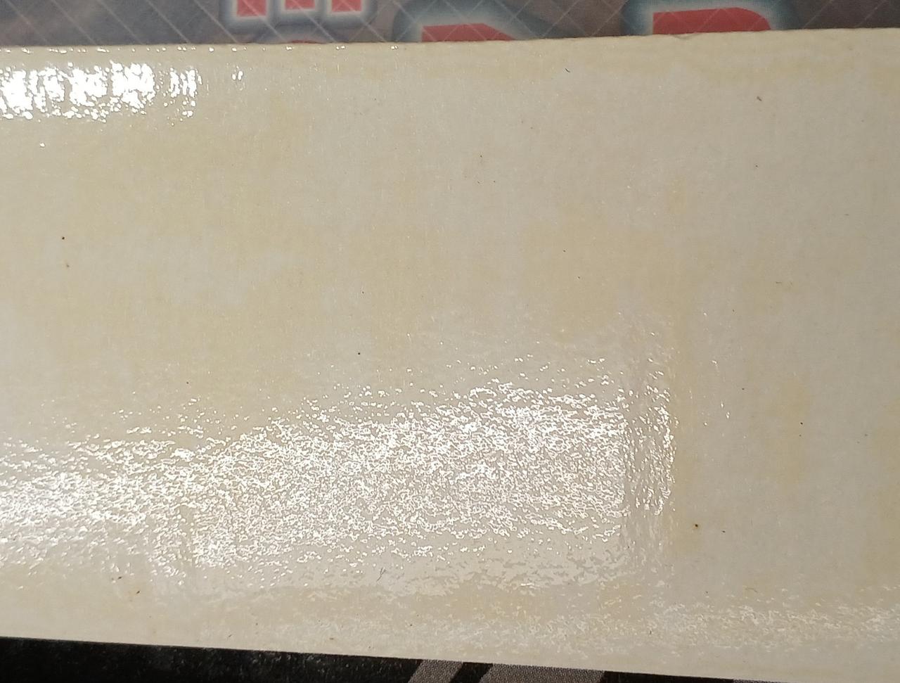 黄ばんでいます