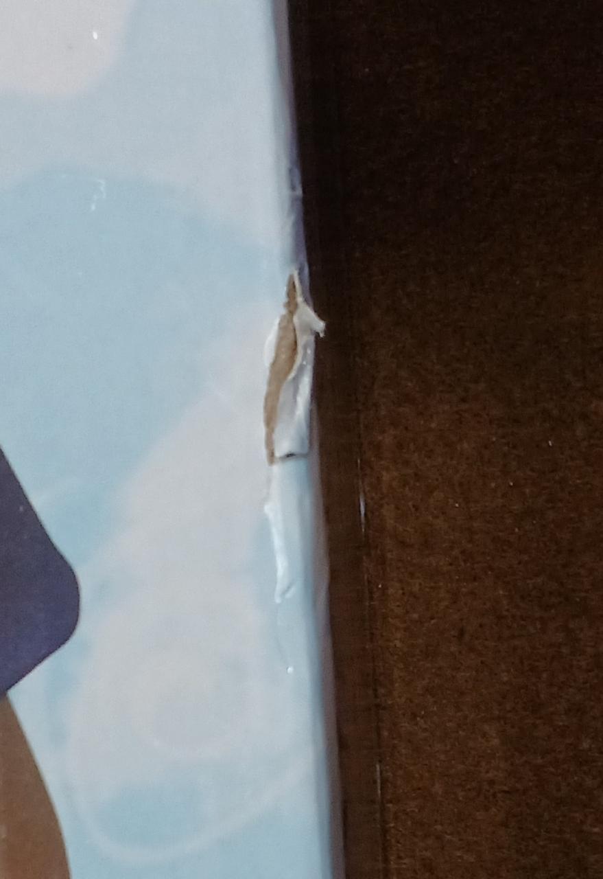 破れがあります。