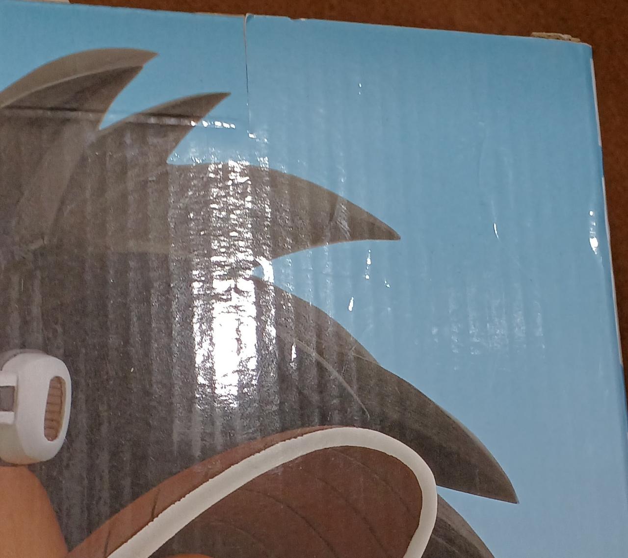 キズがあります。