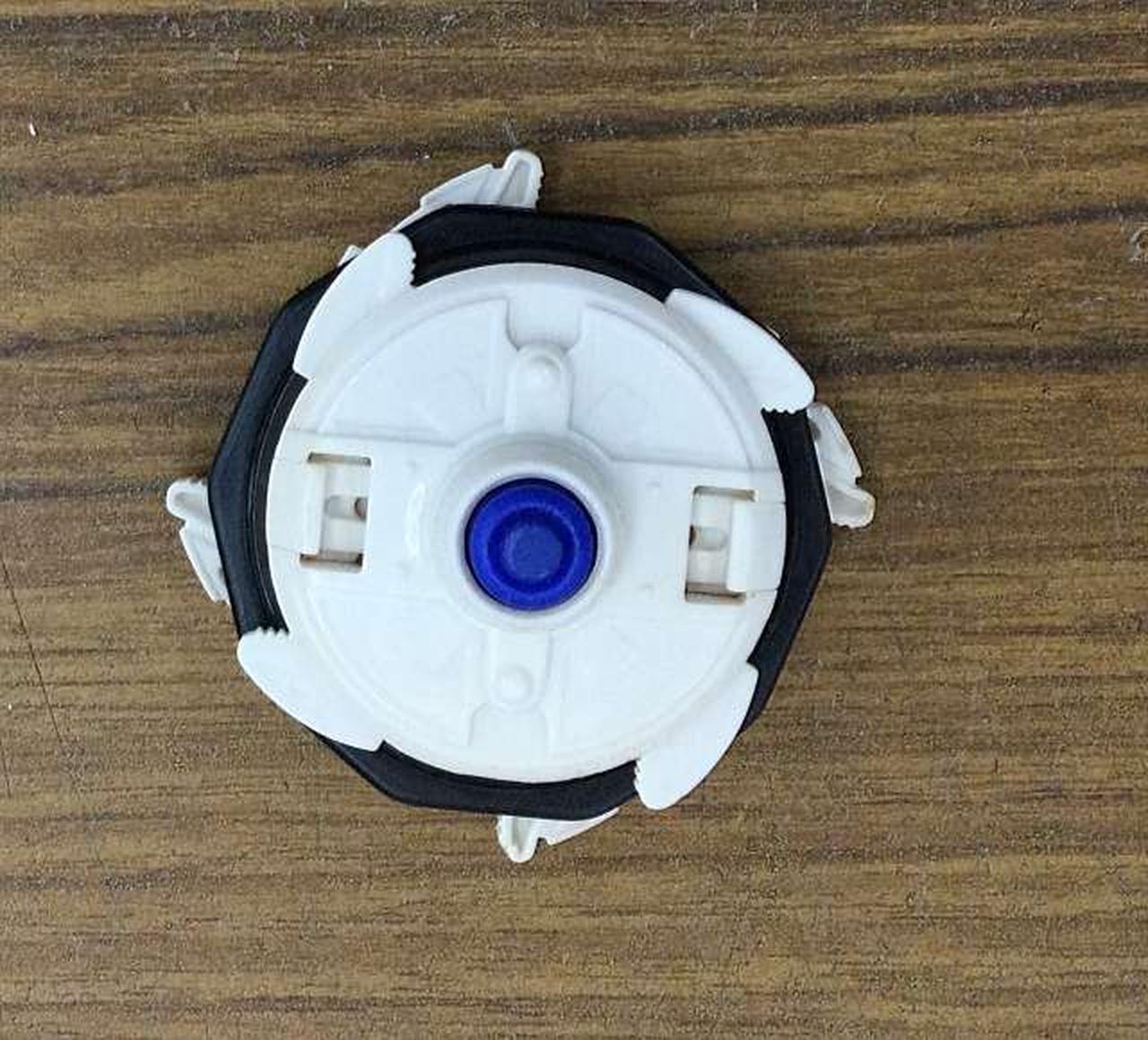 【即購入可】　ベイブレード　ドラグーンV2 【激レア限定品】 爆転シュート ベイブレード ドラグーンV2(レッド) - メルカリ