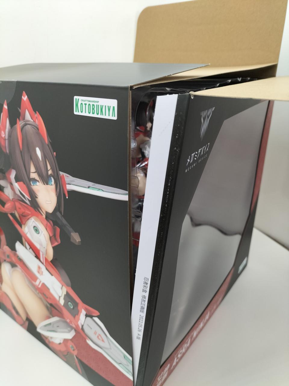 箱破損あります。