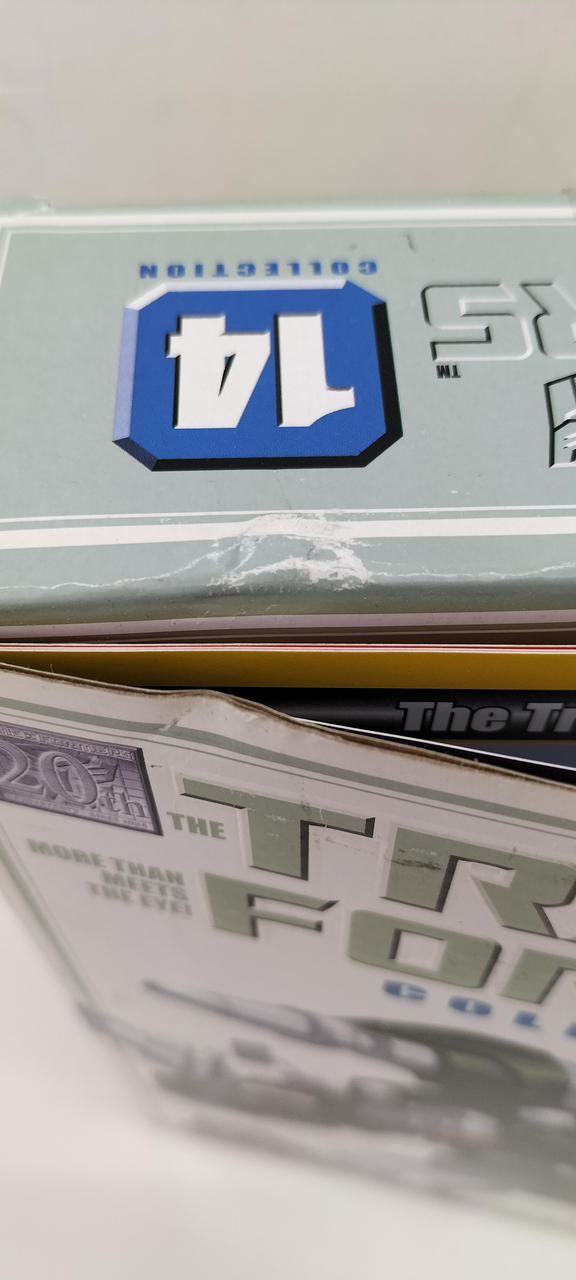 凹みがあります