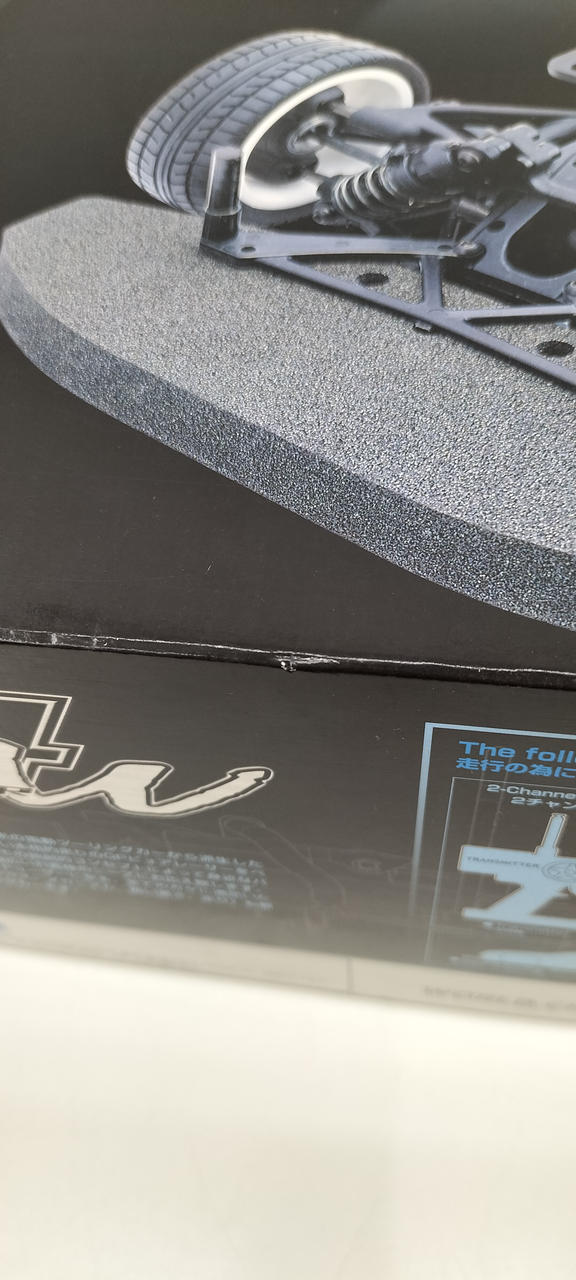 凹みがあります