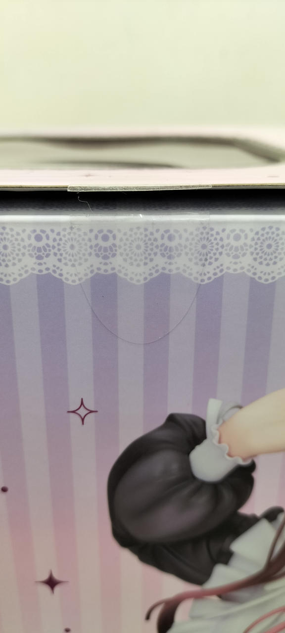 上面テープ切られてます