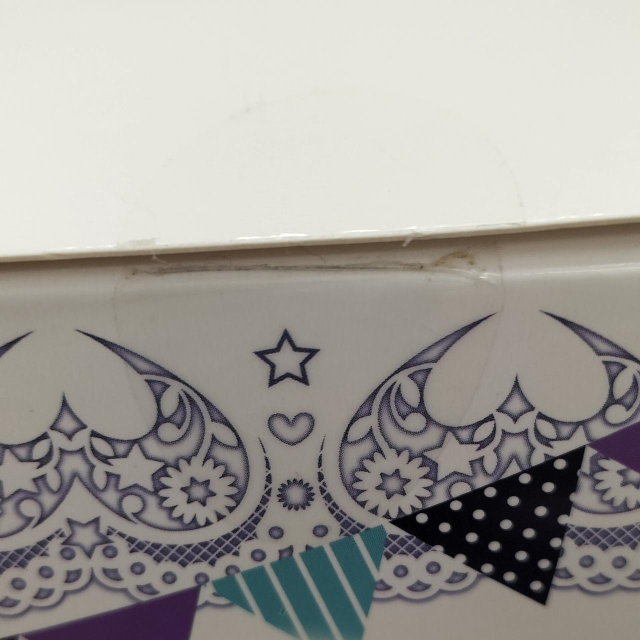 テープ開いてます。