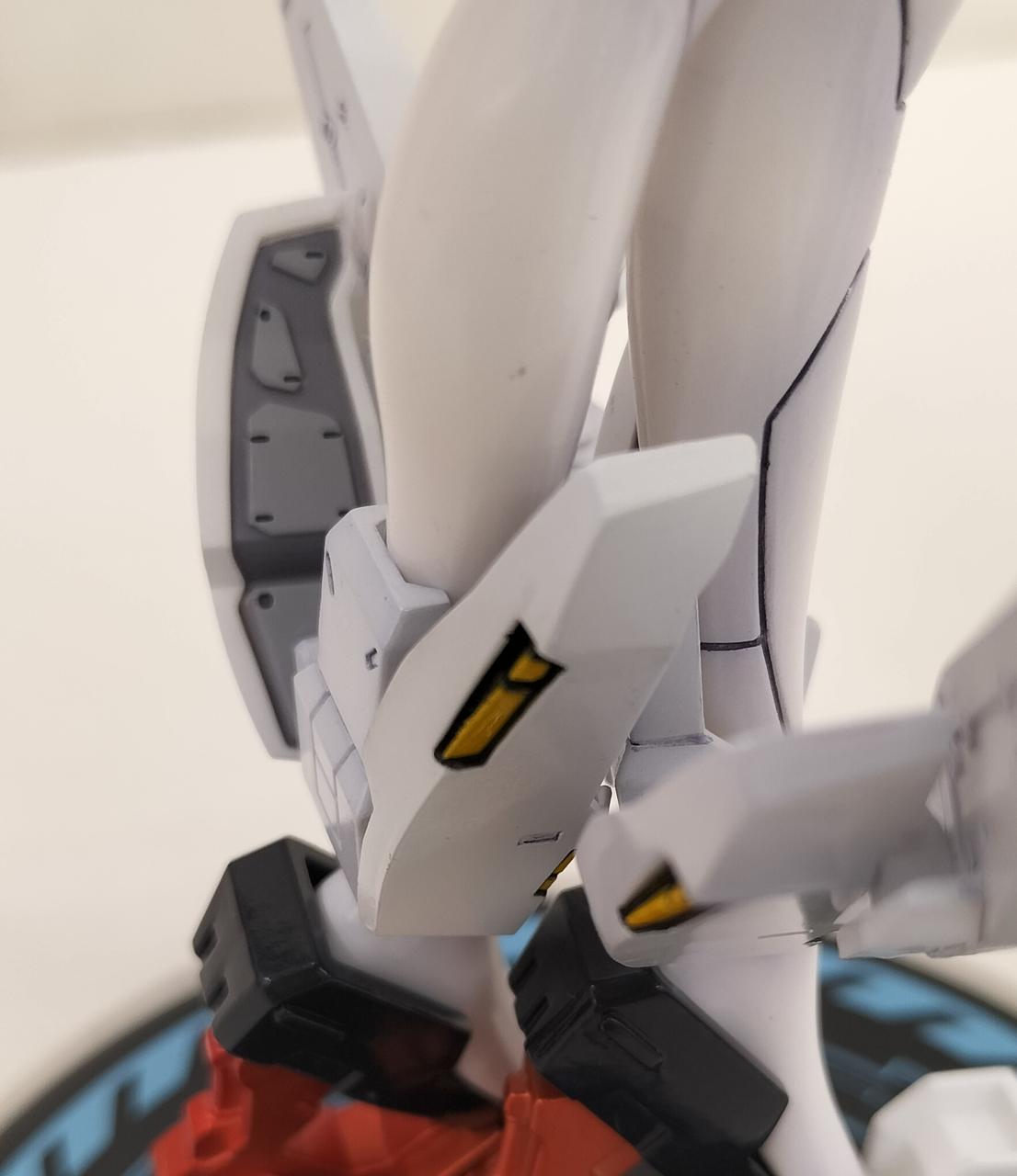 右足に汚れ有り