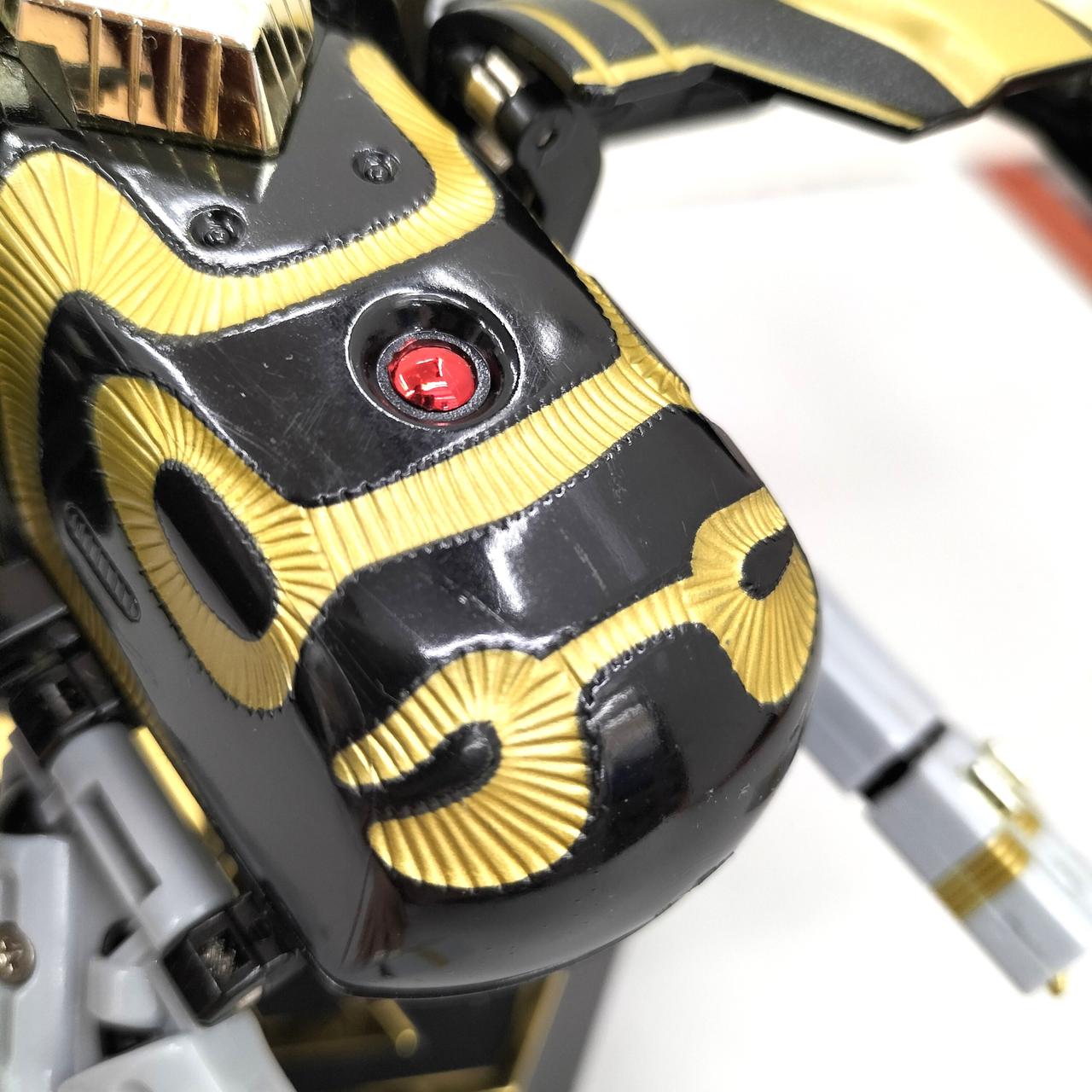 経年劣化による塗装剥がれ有り