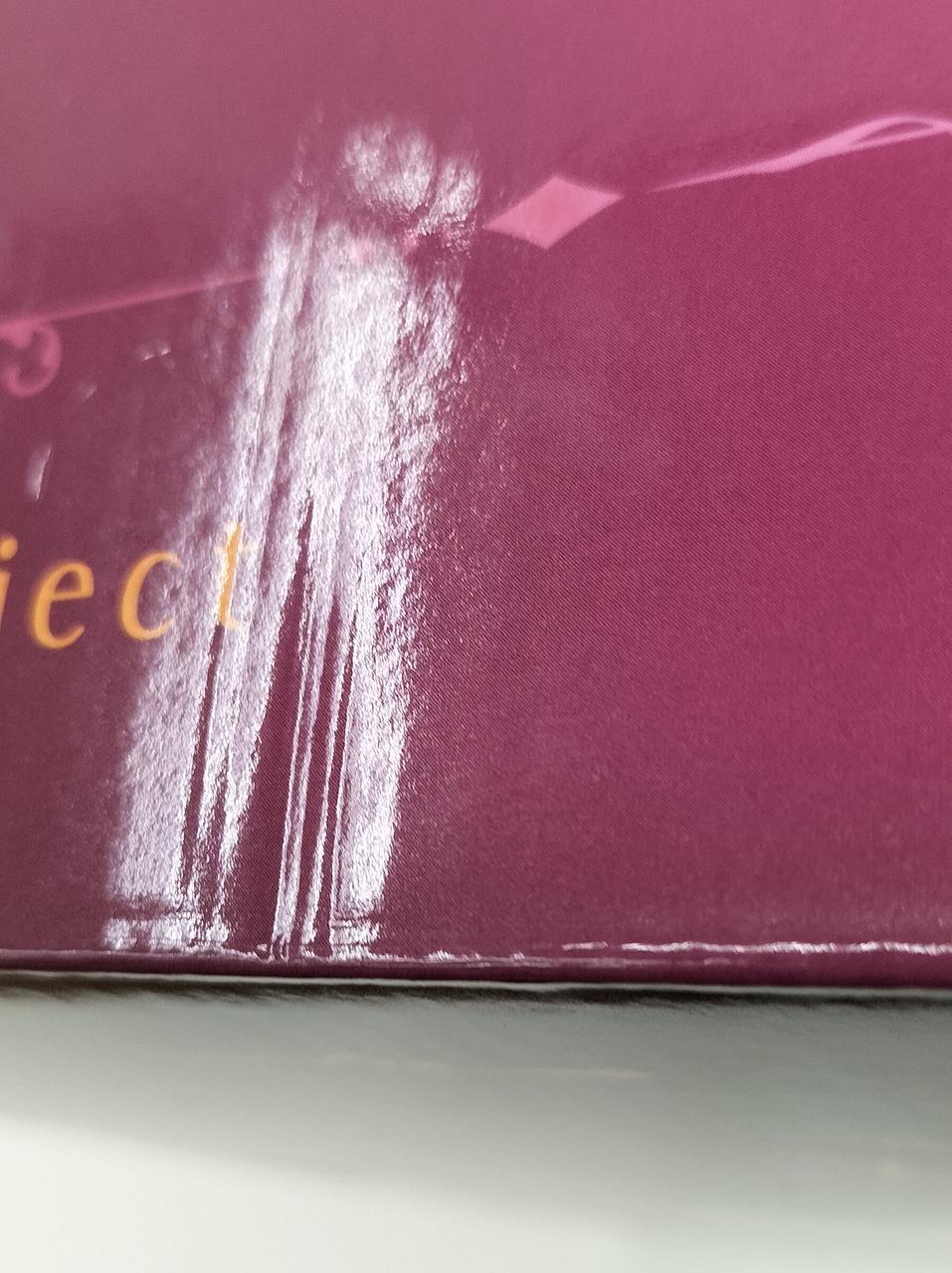 凹みがあります