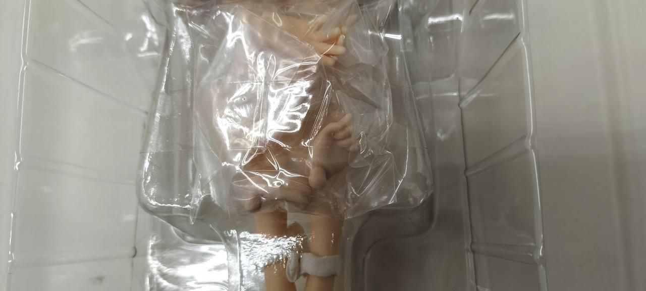 テープ留めされてます